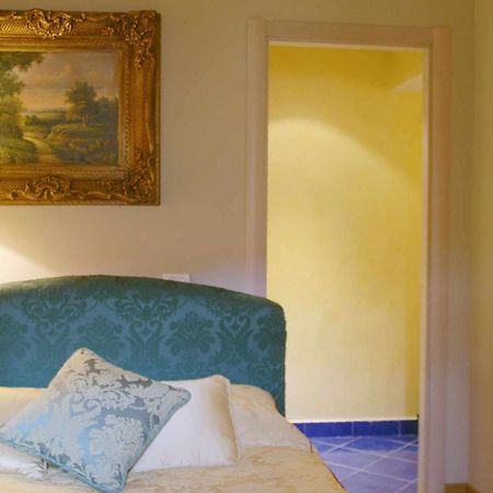 Tornabuoni La Petite Suite Florence Room photo